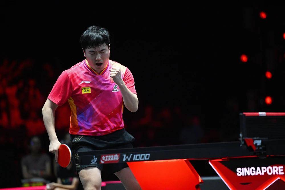 奥地利队翻盘中国队，梁靖崑点燃赛场