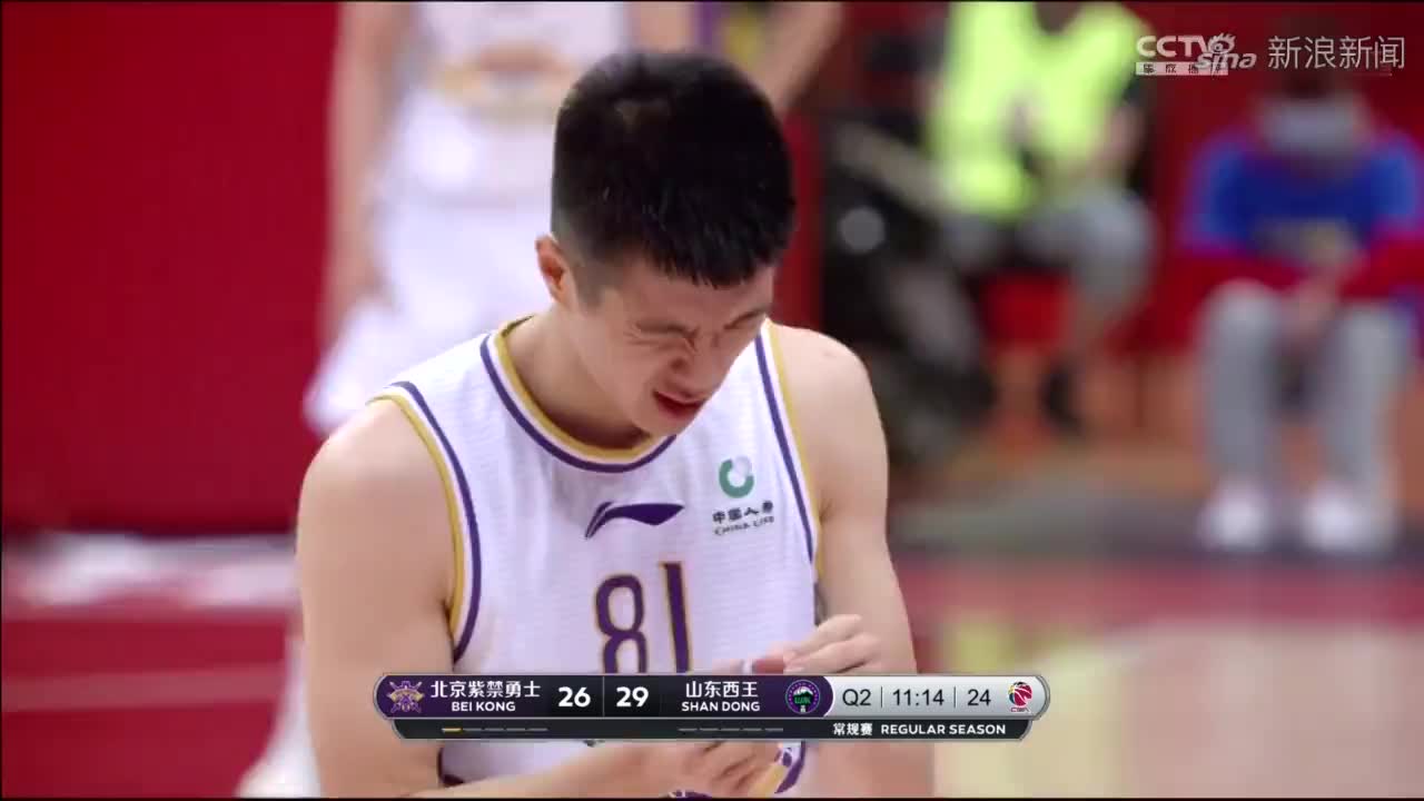 北京队碾压勇士，张镇麟扛起全队