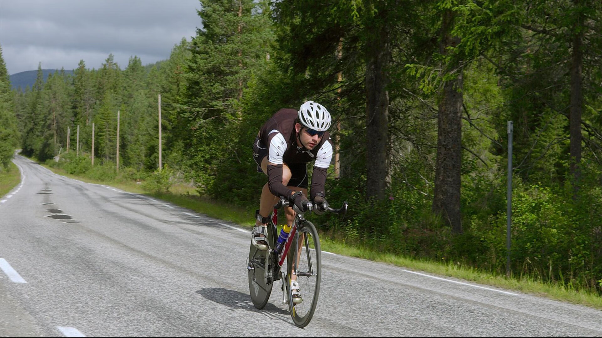 开云体育官方网站-乔治封神夜，总决赛舞台上的绝对主宰